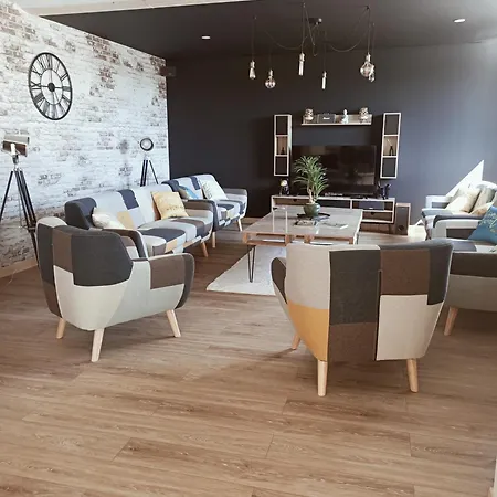 Le Hangar De Papi Holiday home *
