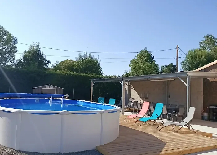 Holiday home Le Hangar De Papi La Charriere